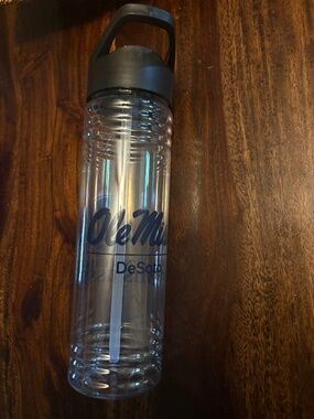 Ole Miss  Plastic Bottle with Straw- Brand New